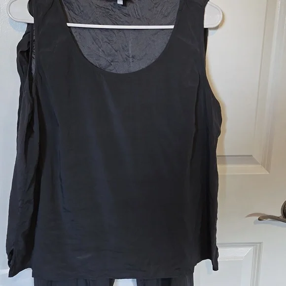 Citron Charcoal Sleeveless Ensemble - Picture 2 of 10